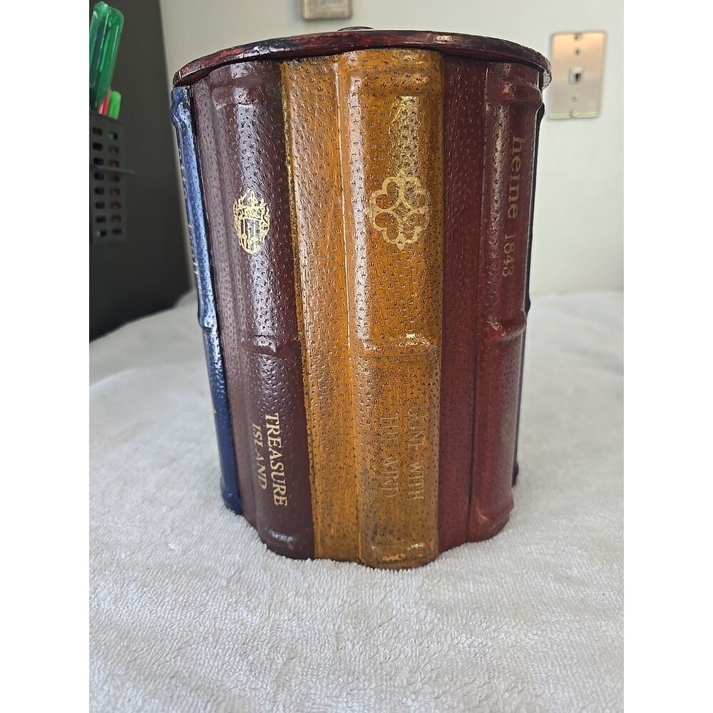 Collector Storage Container Famous Novelist - Margaret Mitchell/RL Stevenson